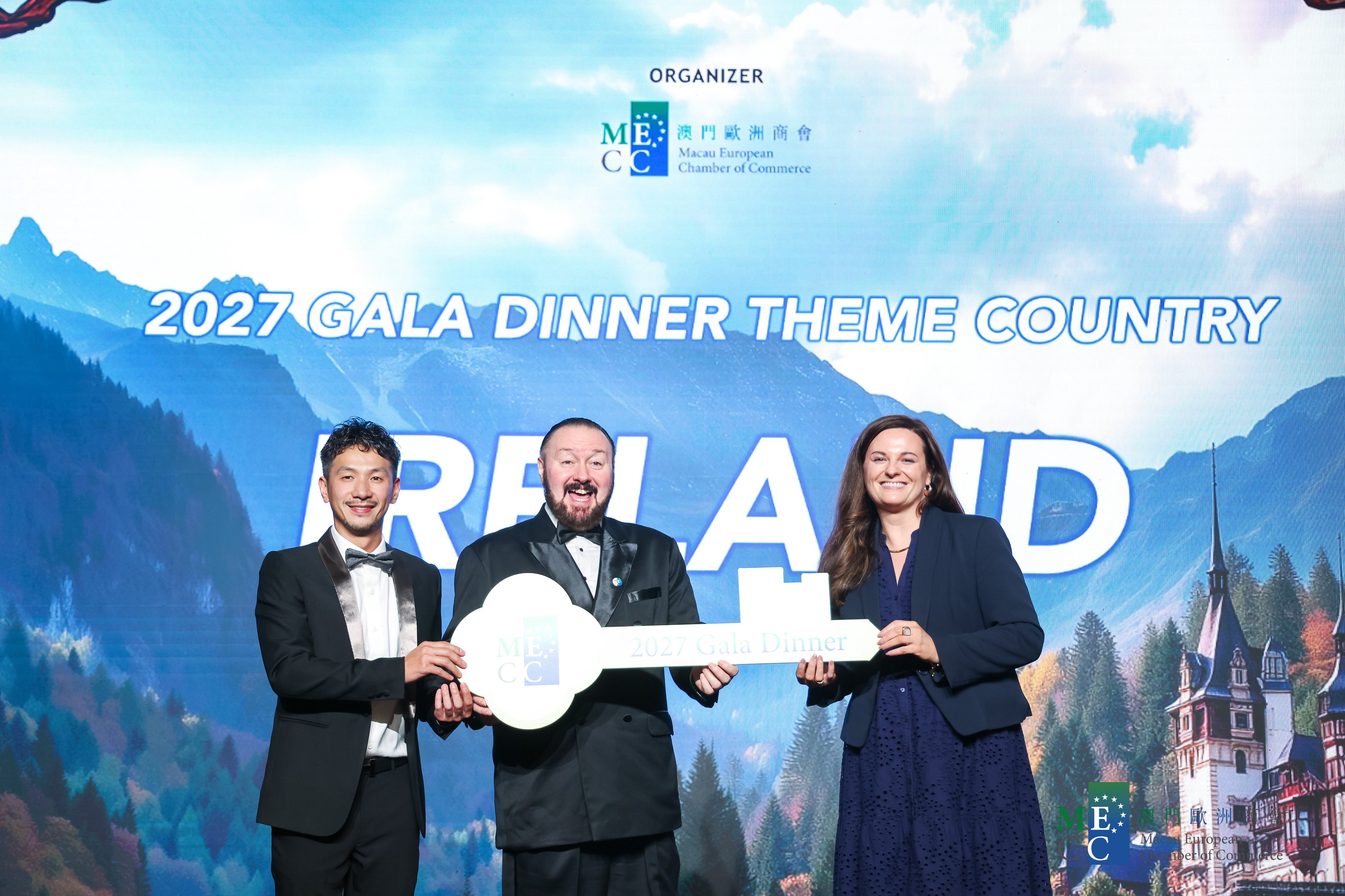 CCHA2340_wm__27572457_35_2027